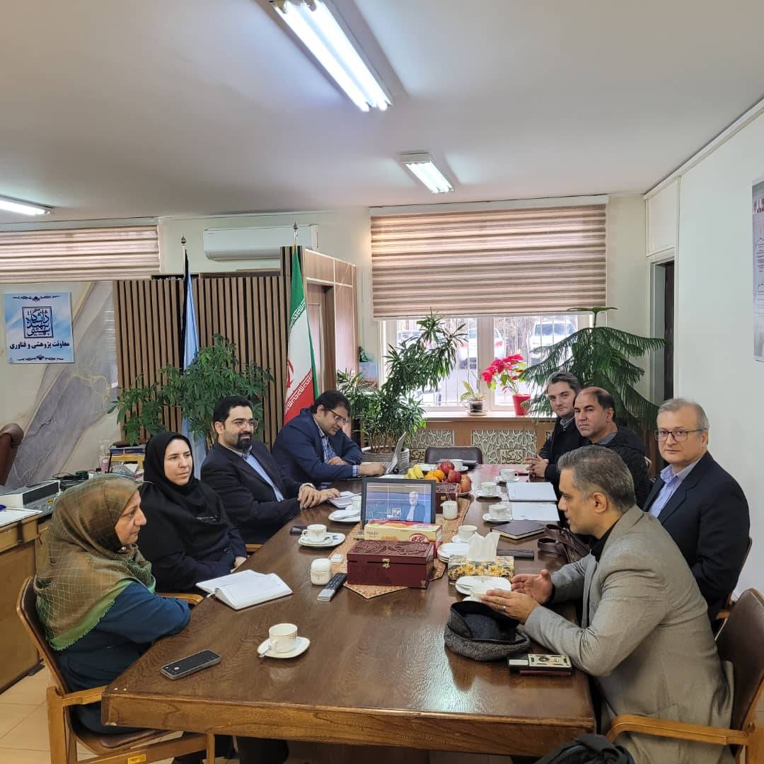 تصویر کوچک